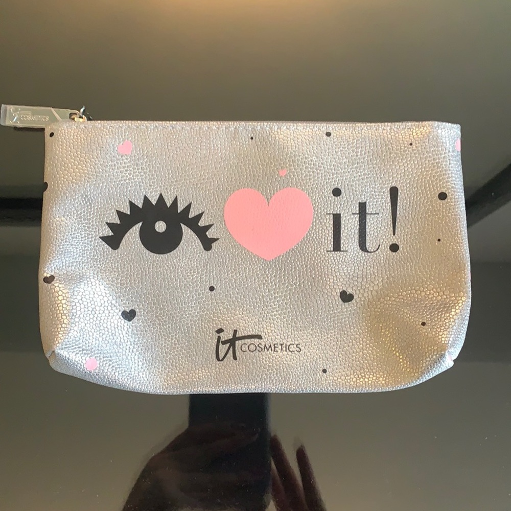 Brand New IT Cosmetics Makeup Bag
